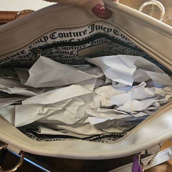 Juicy Couture Pink Heart Tote Bag - Picture 6 of 11